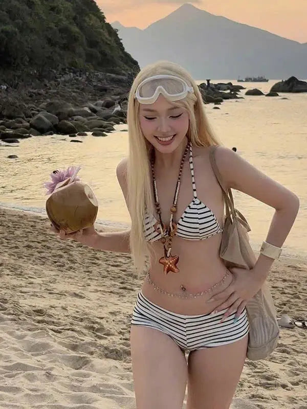 TEENDRE 橫條紋比基尼套裝｜顯白顯瘦 海邊渡假必備
