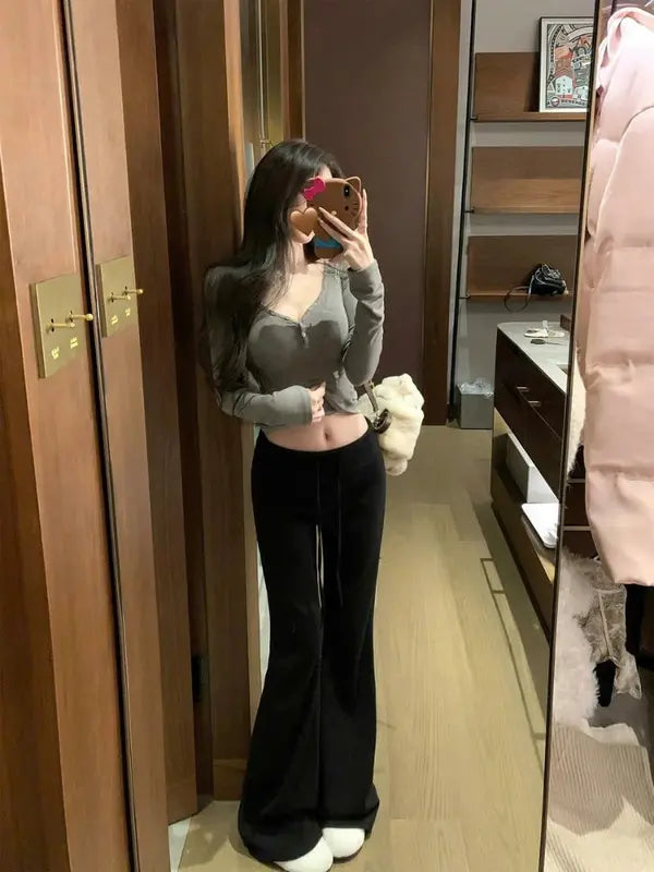 （開賣優惠）高腰喇叭褲，韓系版型，修身顯瘦，修飾腹部與大腿，不挑身形 L19。