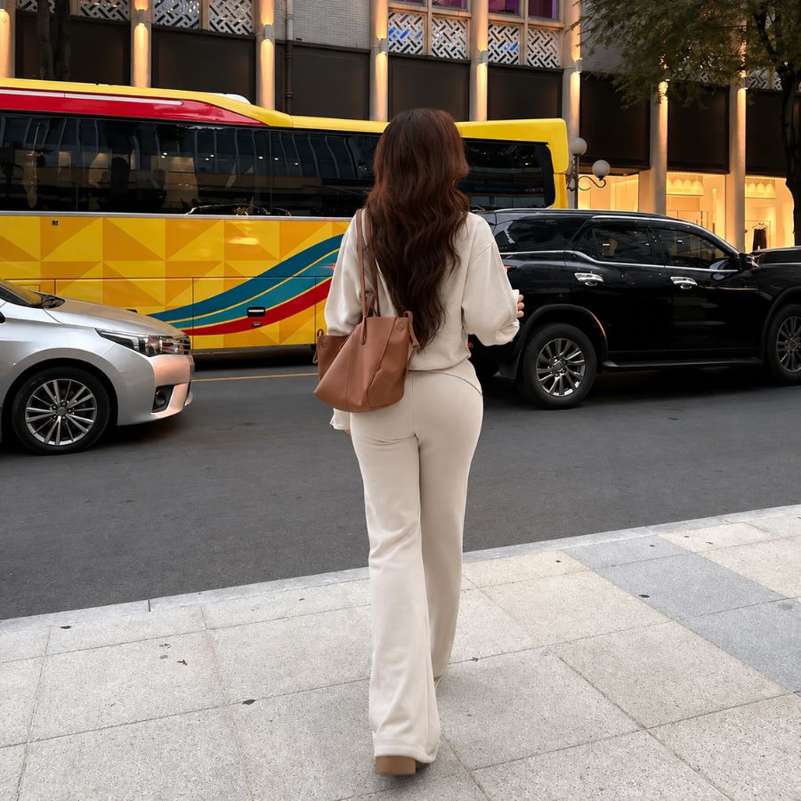【TEENDRE NORA SWEATPANTS】低腰反摺刷毛喇叭長褲｜提臀修身 顯瘦顯腿長 秋冬辣妹風